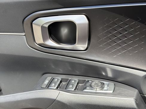 New 2026 Kia Sorento LX FWD image 35