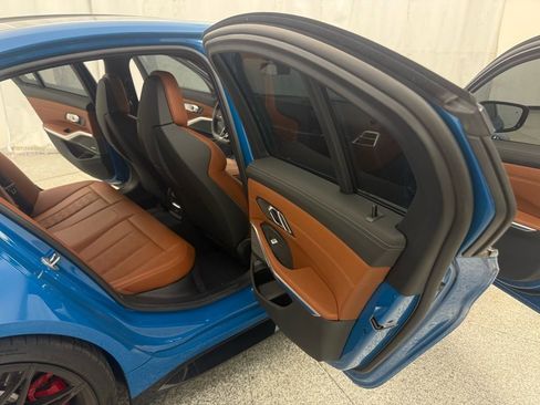 Used 2025 BMW M3 Competition w/ M Carbon Exterior Package image 32