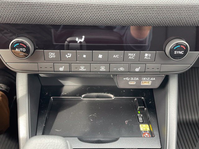 New 2026 Subaru Outback Limited w/ Premium/Limited Package 2 AWD/4WD image 12