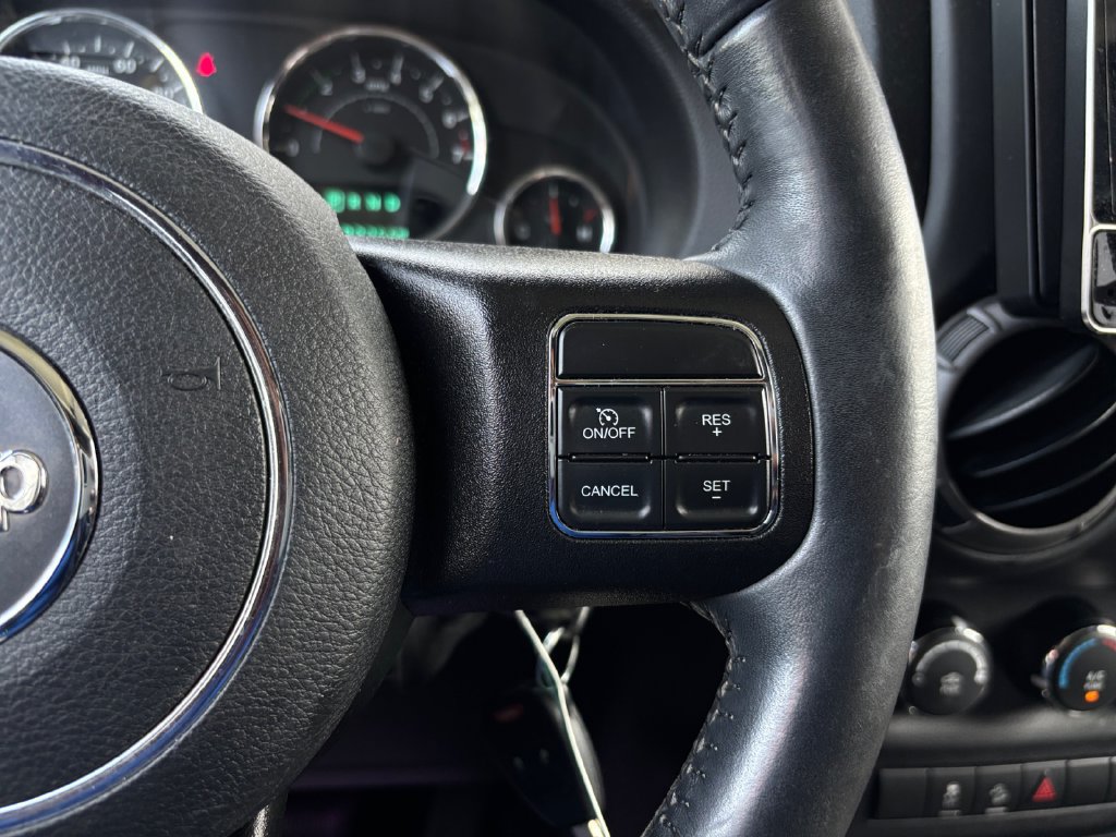 Used 2018 Jeep Wrangler Unlimited Sport S AWD/4WD image 21