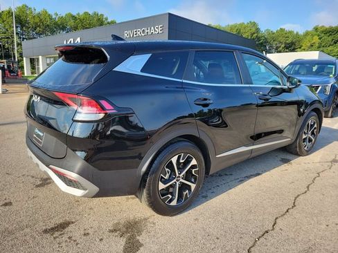 Used 2024 Kia Sportage EX FWD image 5