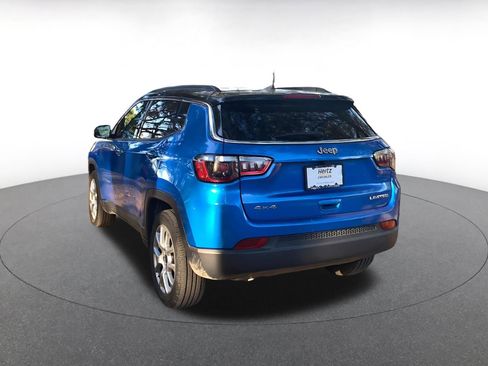 Used 2025 Jeep Compass Limited image 5