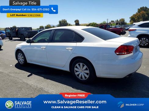 Used 2013 Volkswagen Passat 2.5 S FWD image 3