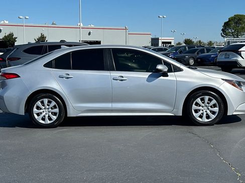Used 2023 Toyota Corolla LE FWD image 6