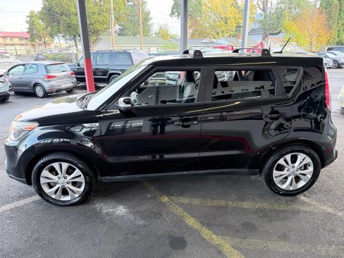 Used 2014 Kia Soul + w/ UVO w/Eservices Package image 4