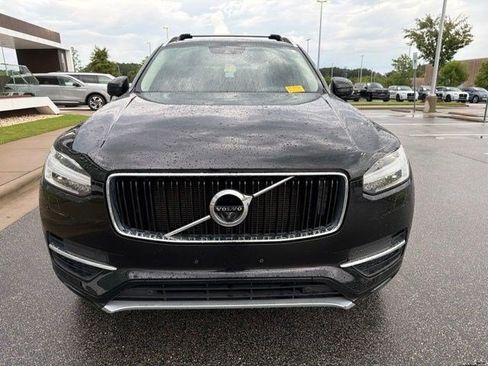 Used 2017 Volvo XC90 T6 Momentum w/ Vision Package AWD/4WD image 11