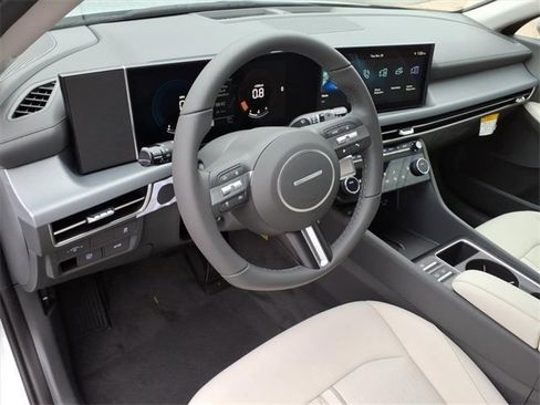 New 2026 Hyundai Sonata SEL image 9