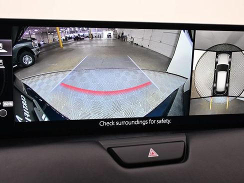 Certified 2024 MAZDA CX-90 Plug-In Hybrid w/ Premium Plus AWD/4WD image 32