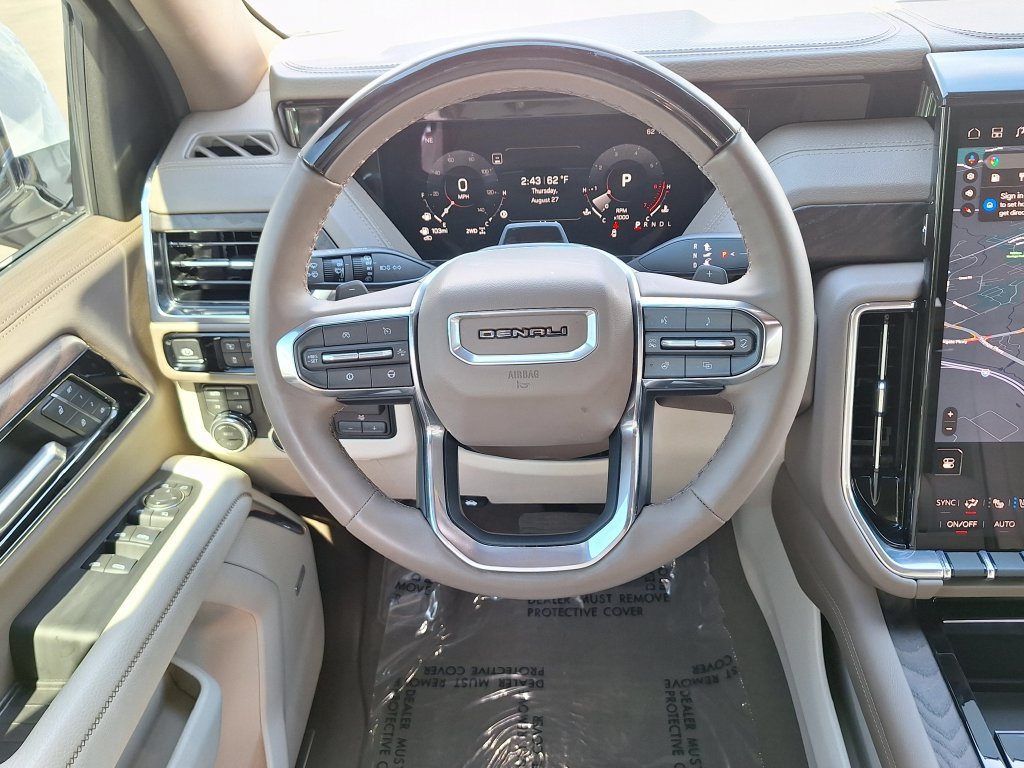 Used 2026 GMC Yukon Denali w/ Denali Reserve Package AWD/4WD image 23
