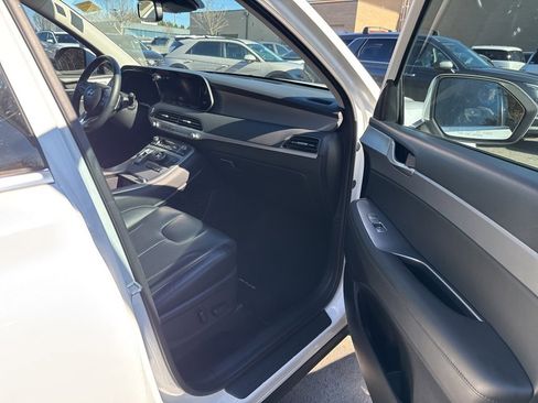 Used 2022 Hyundai Palisade SEL w/ 8P Bench Seat Package image 11
