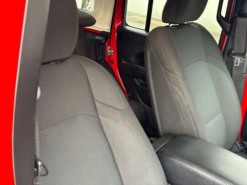 Used 2020 Jeep Wrangler Unlimited Sport S AWD/4WD image 9