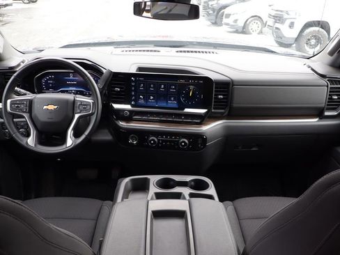 Used 2023 Chevrolet Silverado 1500 LT image 41