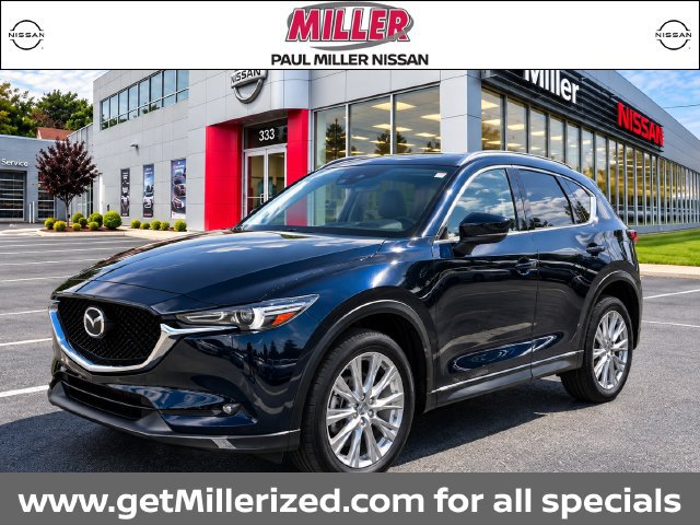 Used 2023 MAZDA CX-5 Signature AWD/4WD image 1