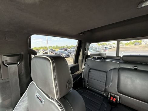Certified 2025 GMC Sierra 2500 AT4X AWD/4WD image 10