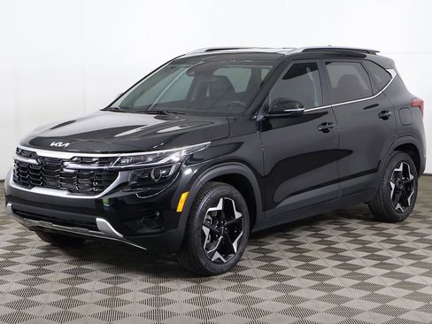 Certified 2024 Kia Seltos EX AWD/4WD image 9