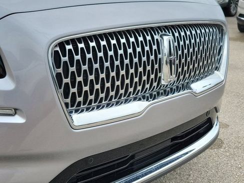 Certified 2022 Lincoln Nautilus Reserve w/ Equipment Group 201A AWD/4WD image 13