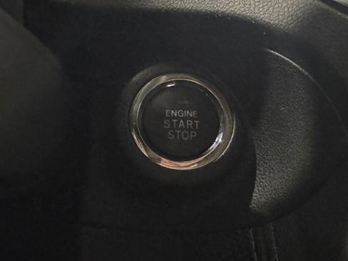 Used 2019 Subaru Forester Touring image 7