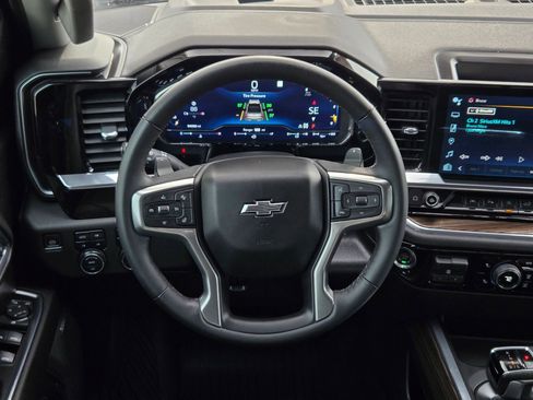 Used 2023 Chevrolet Silverado 1500 LT Trail Boss w/ LT Trail Boss Premium Package image 22