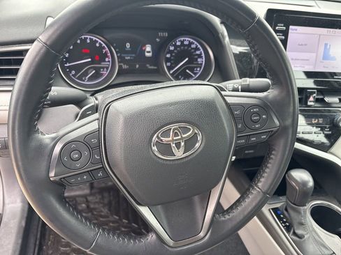 Used 2023 Toyota Camry SE image 15