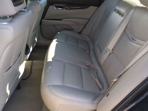 Used 2013 Cadillac XTS Premium AWD/4WD image 17