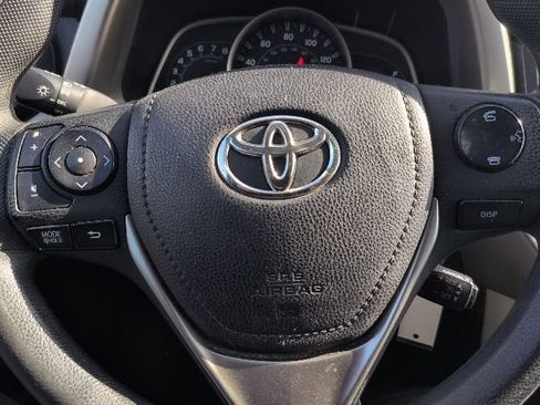 Used 2015 Toyota RAV4 LE AWD/4WD image 15