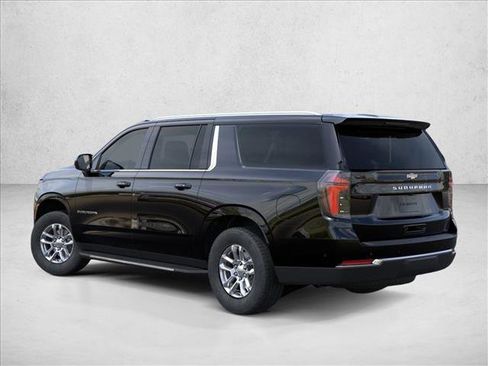 New 2026 Chevrolet Suburban LS RWD image 4