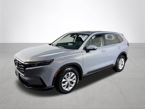 Used 2024 Honda CR-V LX image 2
