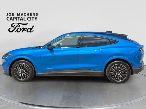 Used 2025 Ford Mustang Mach-E Premium AWD/4WD image 8
