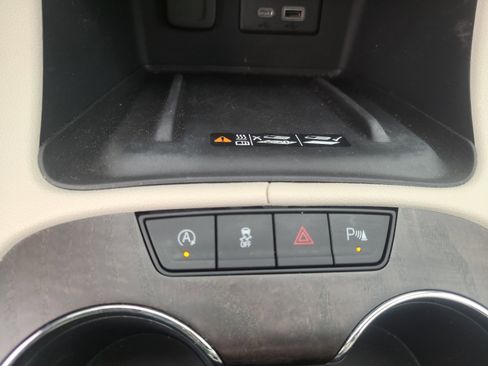 Used 2023 GMC Acadia Denali w/ Trailering Package image 36