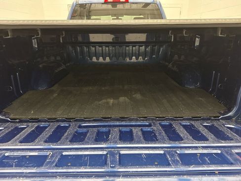 Used 2015 GMC Sierra 1500 SLE w/ SLE Value Package image 6