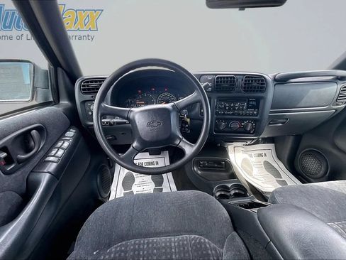 Used 2000 Chevrolet Blazer LS w/ LS Preferred Equipment Group AWD/4WD image 12