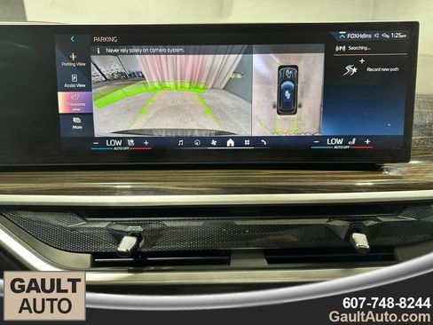 Used 2024 BMW X5 xDrive50e w/ M Sport Package AWD/4WD image 11