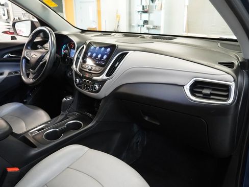 Used 2020 Chevrolet Equinox Premier AWD/4WD image 37