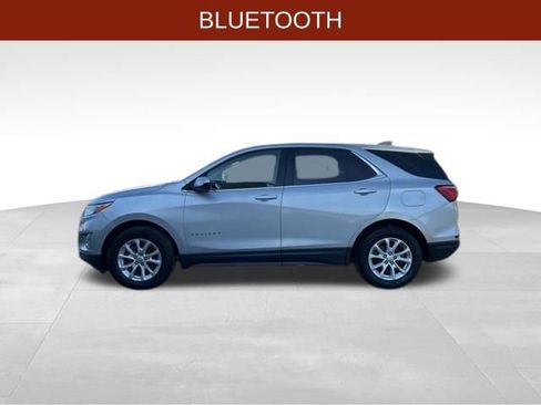 Used 2018 Chevrolet Equinox LT image 4
