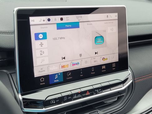 New 2026 Jeep Compass Trailhawk w/ Sun, Sound & Navigation Group image 16