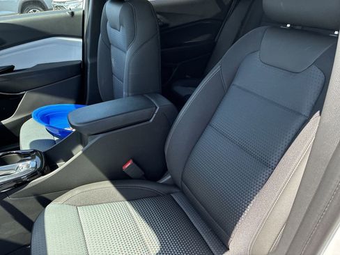 New 2026 Chevrolet Trax LT w/ Driver Confidence Package FWD image 11