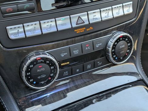 Used 2013 Mercedes-Benz SL 63 AMG image 17