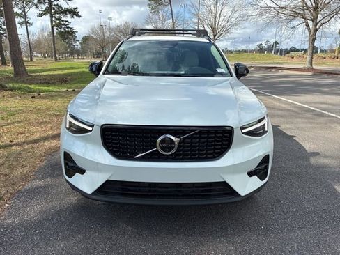 New 2026 Volvo XC40 B5 Plus w/ Protection Package Premier image 8