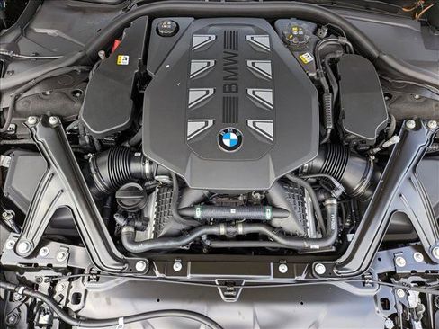 New 2026 BMW 760i xDrive image 17