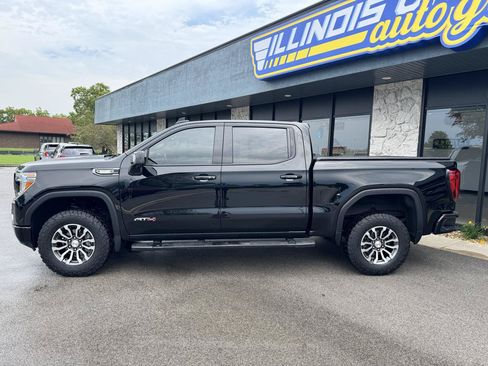 Used 2020 GMC Sierra 1500 AT4 w/ AT4 Premium Package AWD/4WD image 2