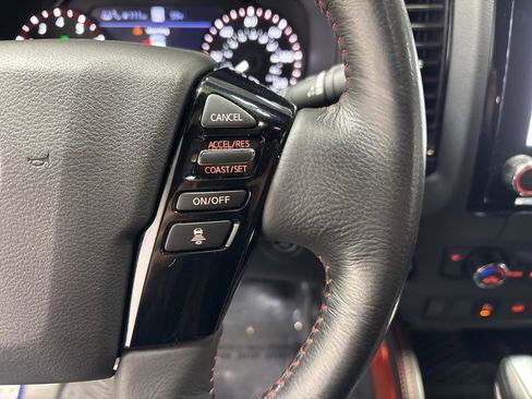 Used 2023 Nissan Frontier PRO-4X w/ Technology Package image 13