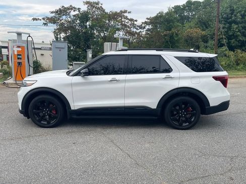 Used 2024 Ford Explorer ST w/ Equipment Group 401A AWD/4WD image 8
