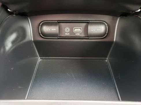 Used 2019 Kia Sorento AWD image 22