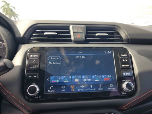 Used 2025 Nissan Versa SR w/ Trunk Package FWD image 8