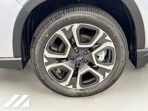 New 2026 Subaru Ascent Limited AWD/4WD image 34