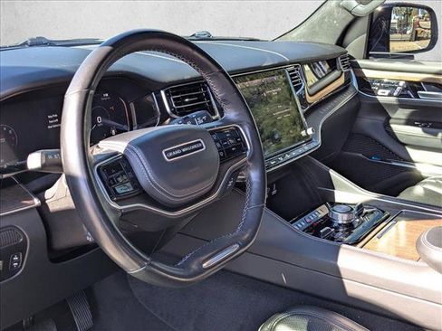 Used 2023 Jeep Grand Wagoneer L Series II w/ Rear Seat Video Group 1 image 10