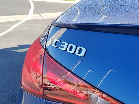 Used 2023 Mercedes-Benz C 300 Sedan image 8