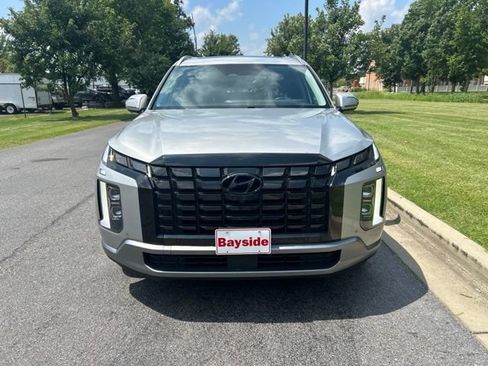 Used 2024 Hyundai Palisade Limited AWD/4WD image 4
