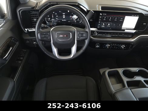 Used 2022 GMC Sierra 1500 Elevation AWD/4WD image 9