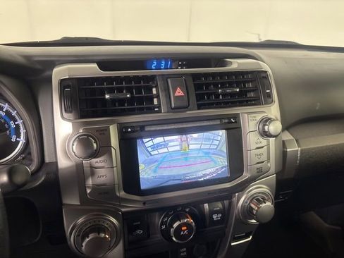 Used 2019 Toyota 4Runner SR5 Premium AWD/4WD image 18